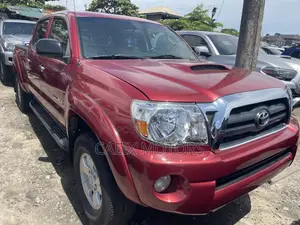 Toyota Tacoma 2009 Red