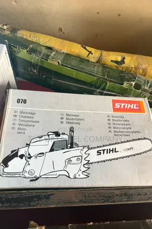 First Grade Original Chainsaw Machine 070