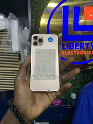 Apple iPhone 11 Pro 256 GB Gold