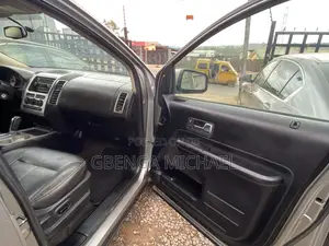 Ford Edge SEL 4dr AWD (3.5L 6cyl 6A) 2009 Gray
