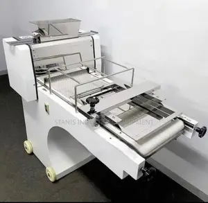 Dough Moulder