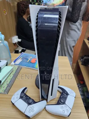 Playstations 5 With 2 Pads