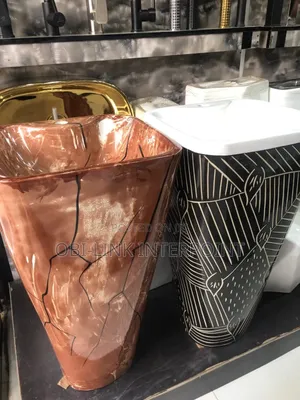 Standing Washing Hand Basin