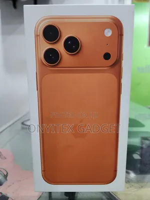 New Apple iPhone 17 Pro Max 256 GB Orange