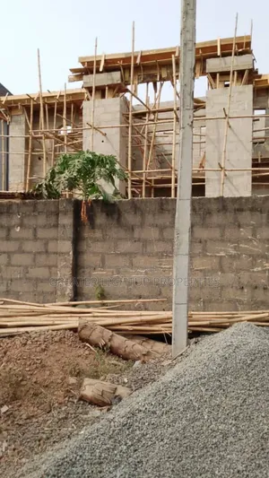 5bdrm Duplex in Spibath, Owerri for sale