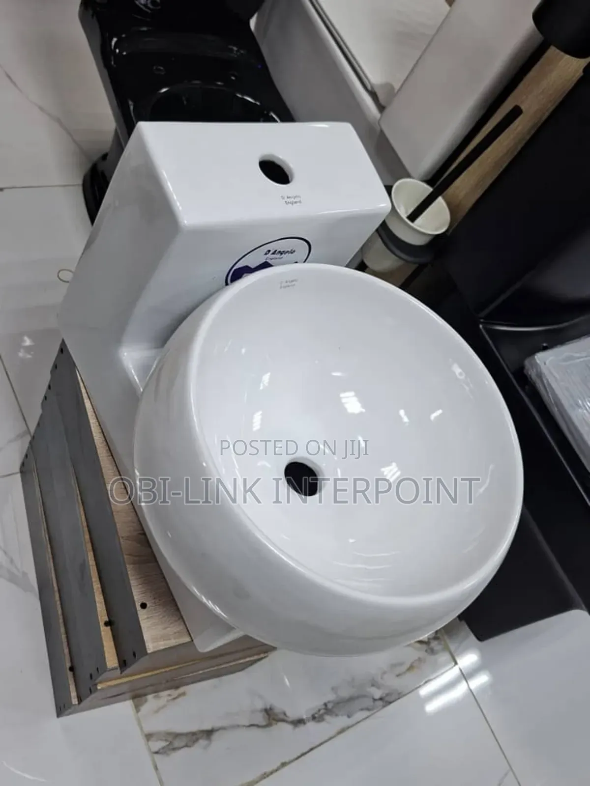 Wall Hung Basin