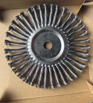 Twisted Knot Wire Wheel Brush 10”