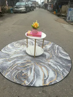 Round Center Rug 
Size : 160cm