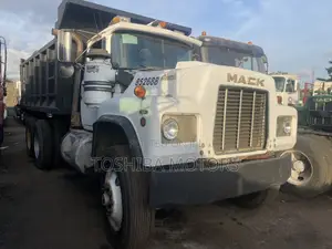 Foreign Used Ch Mack Truck