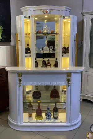 Newly Adjustable Wine Bar With Front Canter