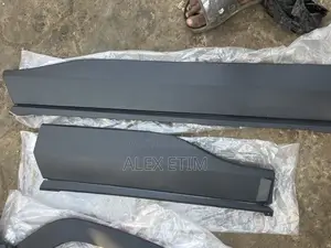 Door Chrome Rav4 2020 Available as Seen