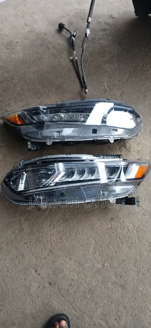 Head Lamp Honda Accord 2018 / 2020