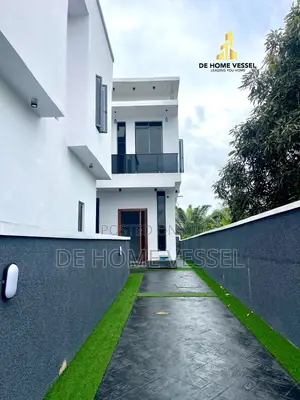 4bdrm Duplex in Ajah for sale