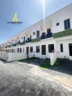 3bdrm Townhouse/Terrace in Ajah for sale