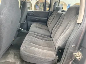 Dodge Dakota Club Cab 4x4 SLT Plus 2004 Gray