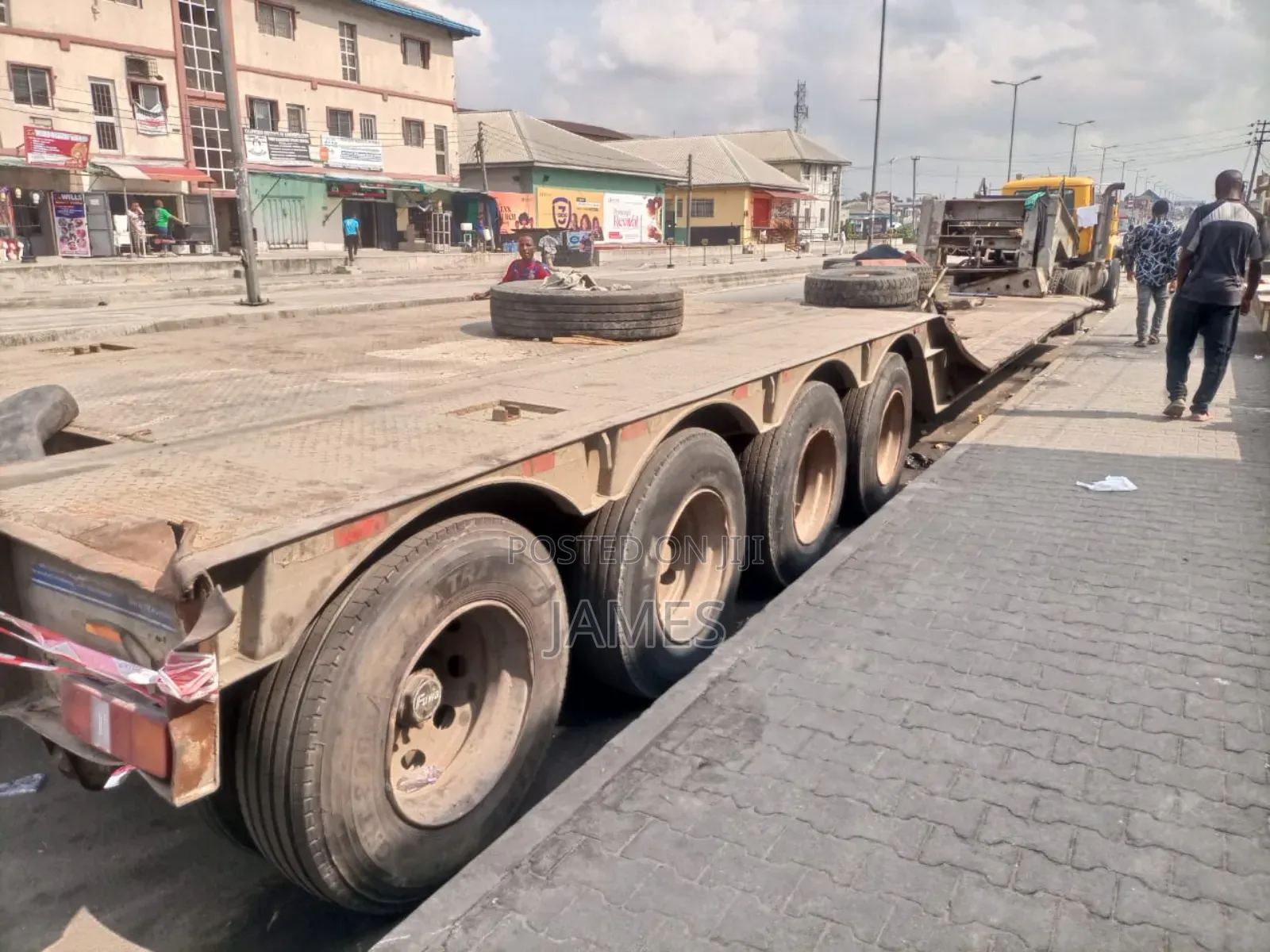 Lowbed 100 Tons