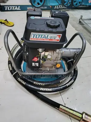 5.5hp Total Gasoline Concrete Poker Vibrating Machine
