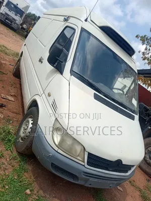 Mercedes-Benz Sprinter 2002 White