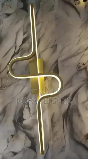 Limited Luxury Wall Light