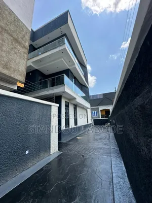 5bdrm Duplex in Inside An Estate, Omole Phase 1 for sale