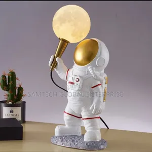 Astronaut Table Lamp