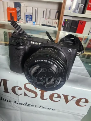 Sony A6400 Mirrorless Camera With 16-50mm E-Mount Lens