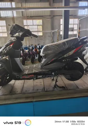 New Hyosung Super Cab 2025 Black
