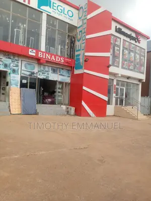 30 Square Meters Showroom Shop First Floor