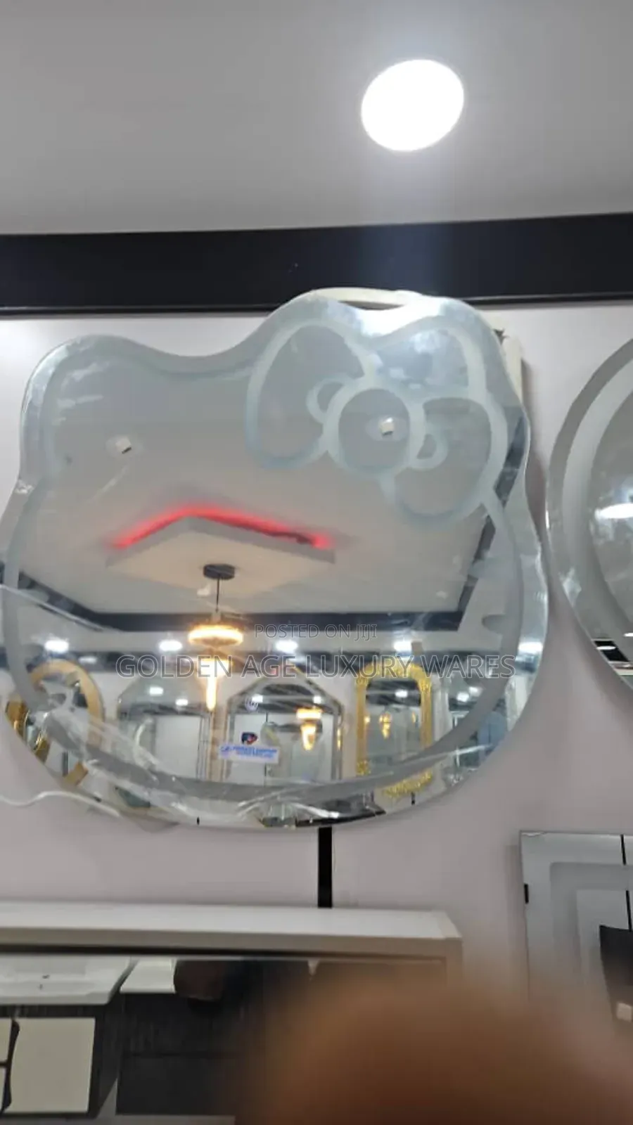 Big Mirror With Light