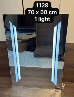 Mirror With Lights 02