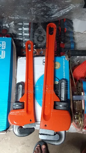 Pipe Wrench