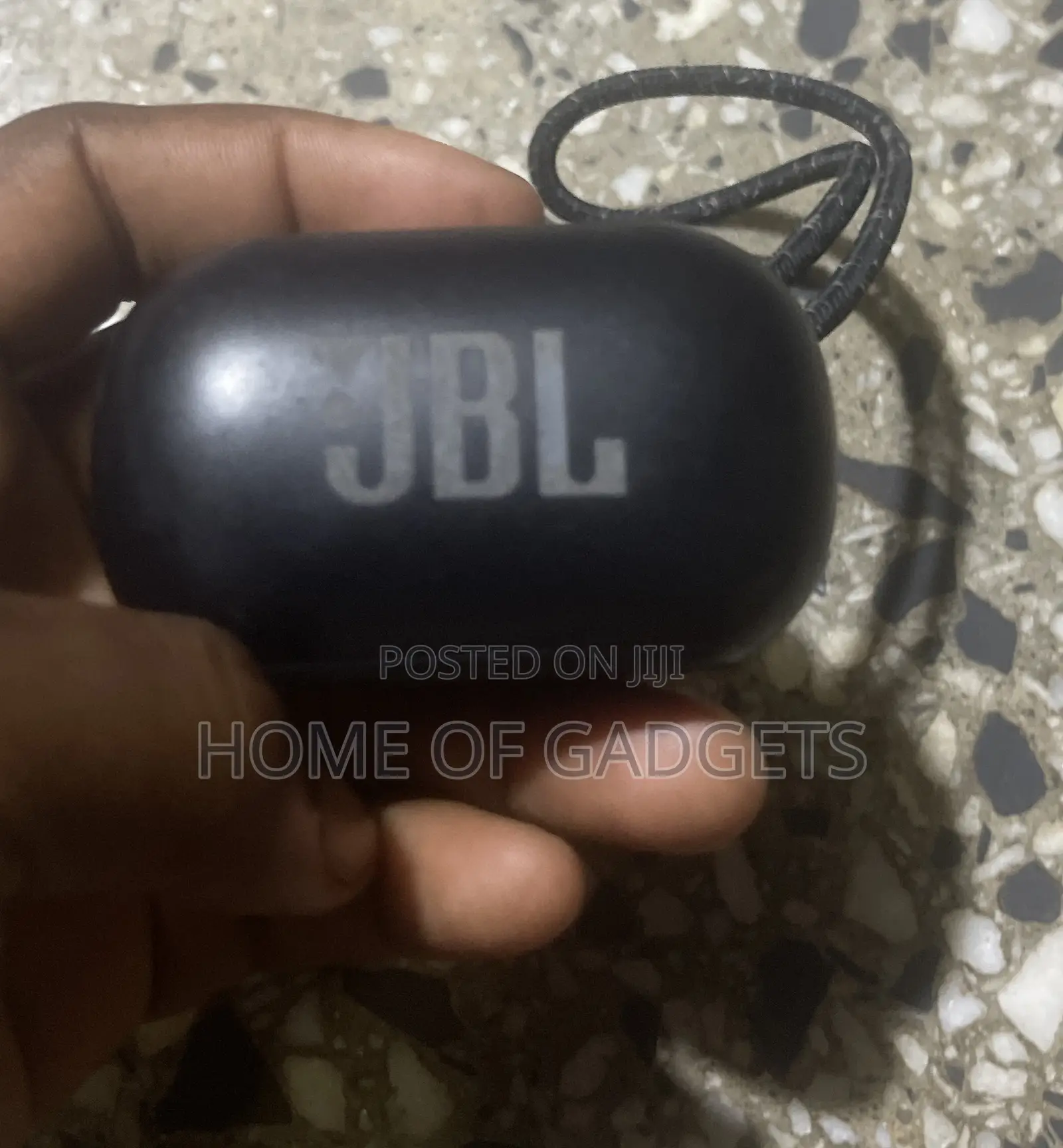 JBL RFL Flow Pro Charging Case