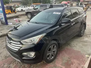 Hyundai Santa Fe SE AWD 2016 Black