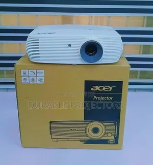 Brand New Acer Projector H5382bd Lagos, Ph , Abuja , Cotonou ,Ibadan