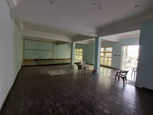210sqm Shop / Office Space on the First Floor