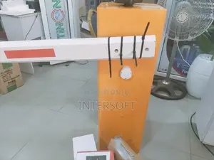 Parking 6meters Access Control Barrier Gate, Known As A Boom Barrier,