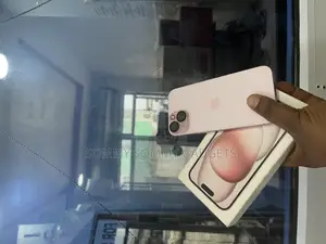 Apple iPhone 15 128 GB Pink