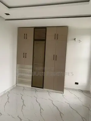 5x8 Wardrobe