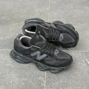 Unisex New Balance Kicks 1906 Size 38 to 47