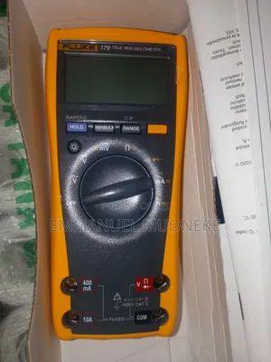 Fluke True_rms Multimeter 179 With Backlight And Temperature