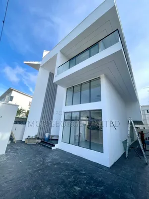 5bdrm Duplex in Ikate for sale