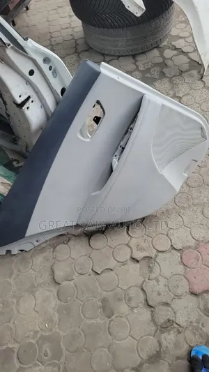 Lexus Es 350 09 Model Door Mat Back Left