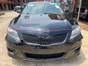 Toyota Camry SE V6 4dr Sedan (3.5L 6cyl 6A) 2011 Black