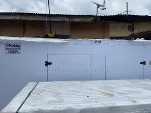 400kva Soundproof Perkins Diesel Generatorrrr