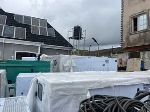 250kva Perkins Soundproof Generator Diesel Ll