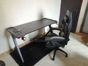 Gaming Chair With Footrest Pro Hand+Leds Gaming Table 1.2mr