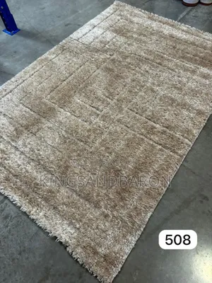 5x7fts Beige Shaggy Center Rug