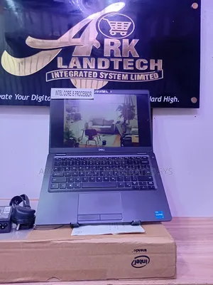 New Laptop Dell Latitude 5285 16GB Intel Core I5 SSD 256GB