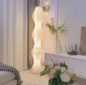 European Style Floor Lamp Modern High-End Decorative Grass
