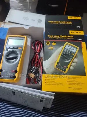 Fluke 179 True-RMS Digital Multimeter.